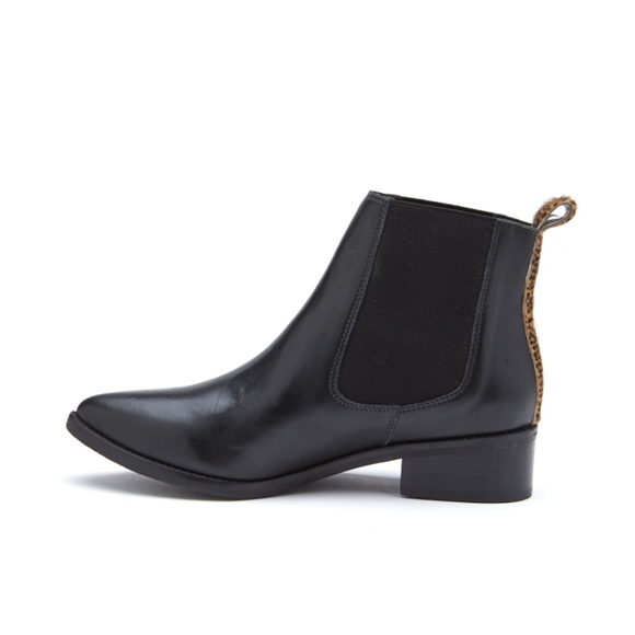 Moscow Booties in Black - Picture 3 of 4